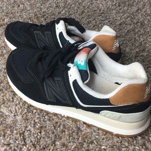 Women’s Black New balance 574 ‘s